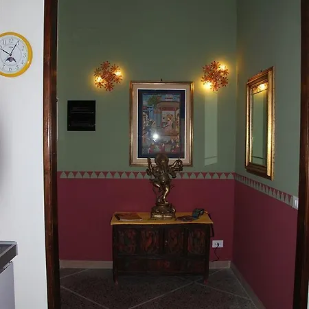 Guesthouse Stazione Pisa Centro Guest house *