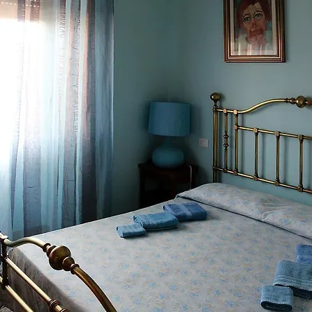 Guesthouse Stazione Pisa Centro Guest house Pisa